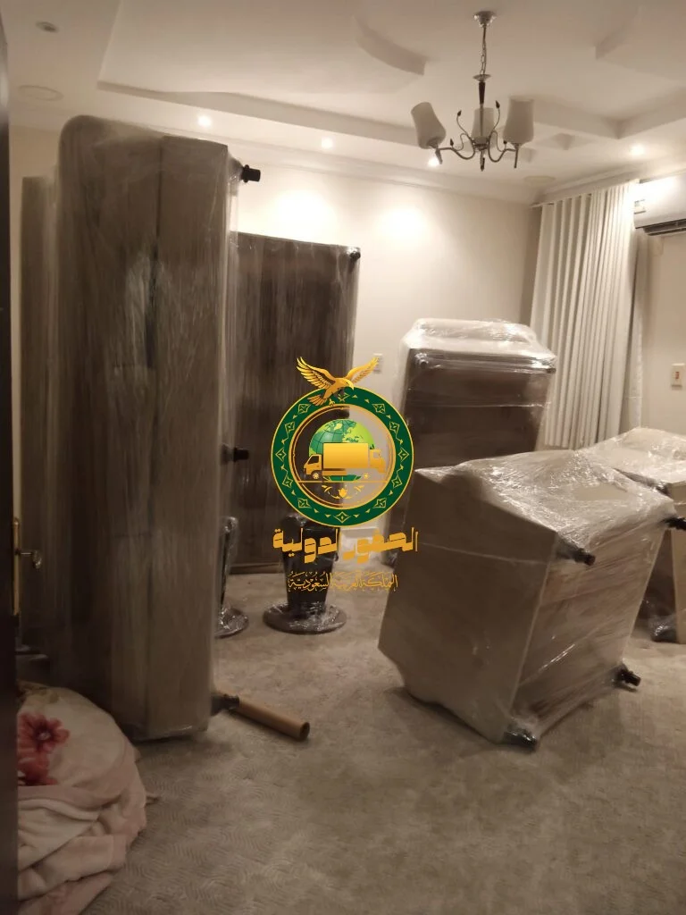 خدمات شركة الصقور الدولية لنقل وتغليف الأثاث - صورة 1782