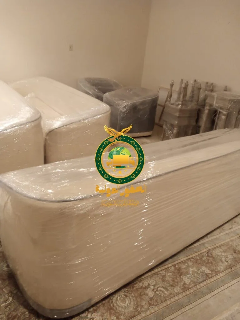 خدمات شركة الصقور الدولية لنقل وتغليف الأثاث - صورة 1803