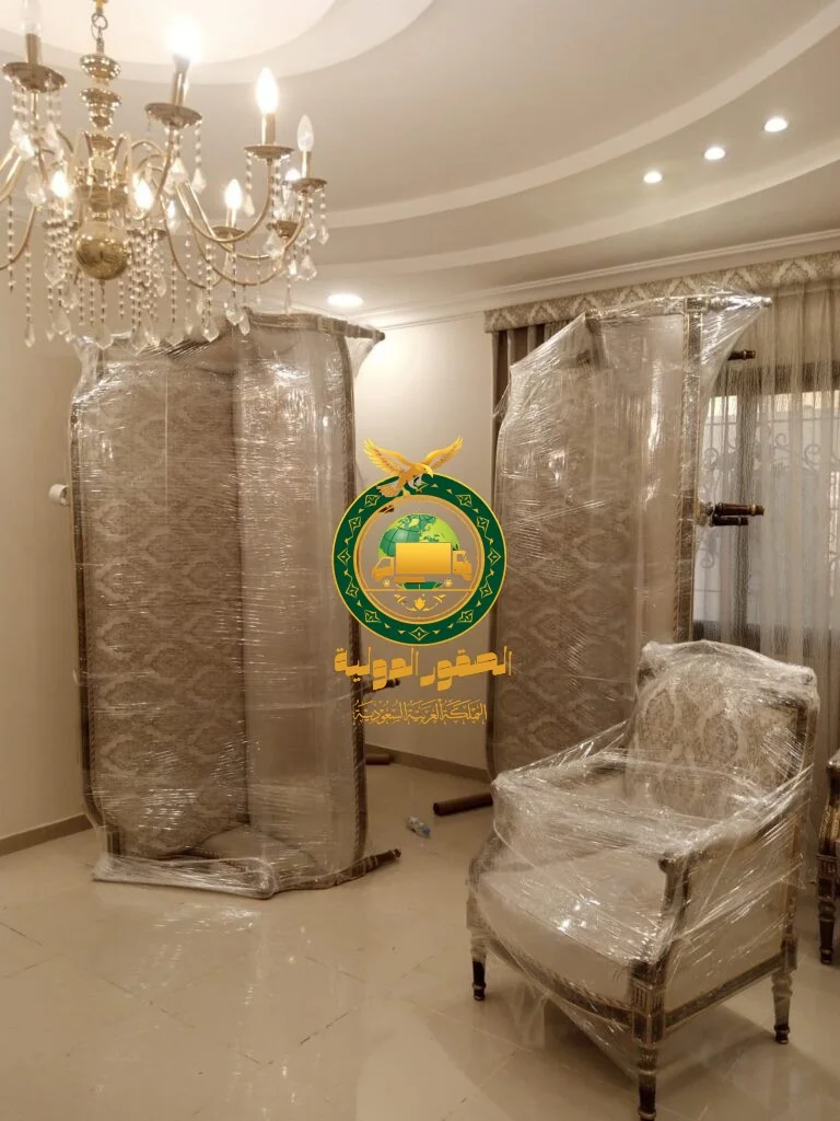 خدمات شركة الصقور الدولية لنقل وتغليف الأثاث - صورة 1791