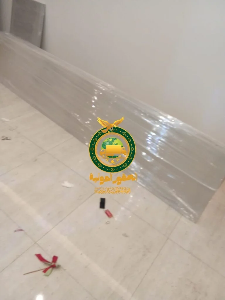 خدمات شركة الصقور الدولية لنقل وتغليف الأثاث - صورة 1908